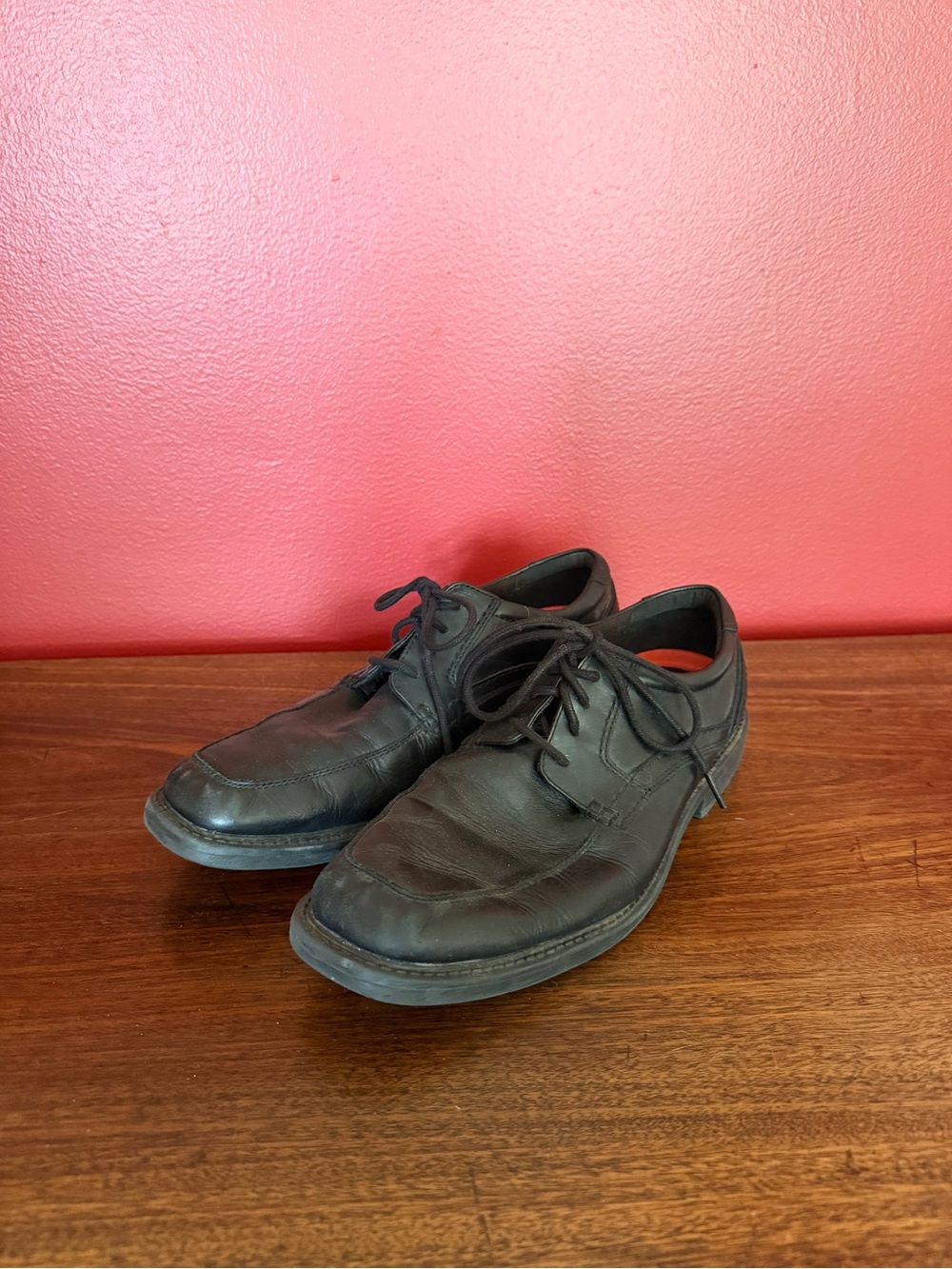 Rockport Men's Black Leather Lace-Up Oxfords